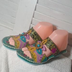 NWOT☆ Socofy Heels